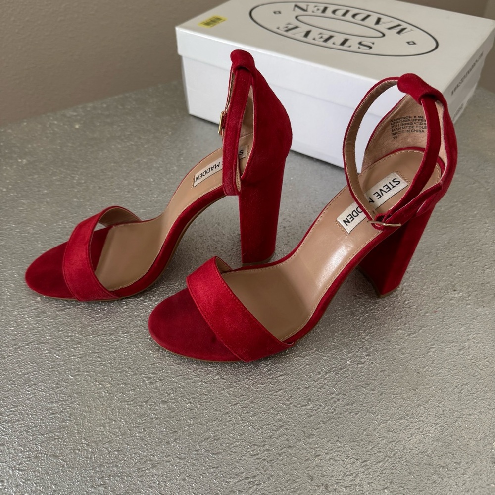 Steve Madden Bold Red Heeled Sandals - Picture 3 of 8